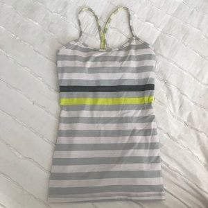 Lululemon size 4 tank top